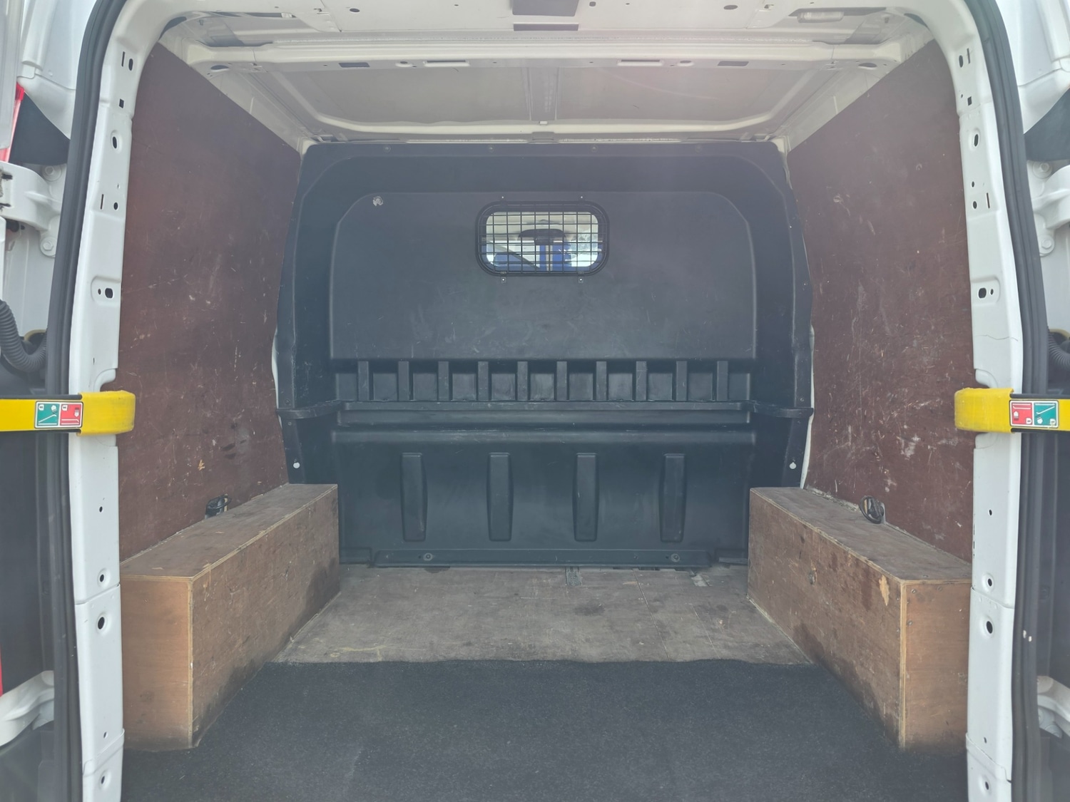 Used Ford Transit Custom 2015 for sale - 77954298: Photo 18