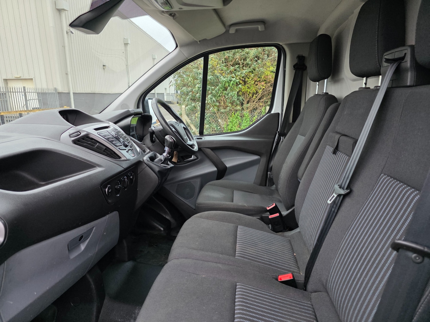 Used Ford Transit Custom 2015 for sale - 77745938: Photo 13