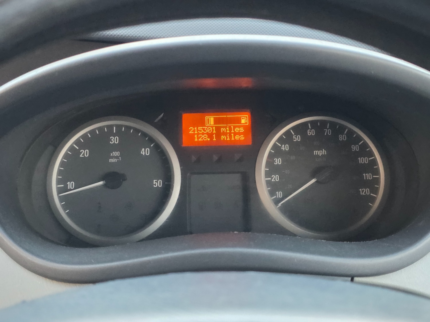 Used Vauxhall Vivaro 2011 for sale - 77979989: Photo 17