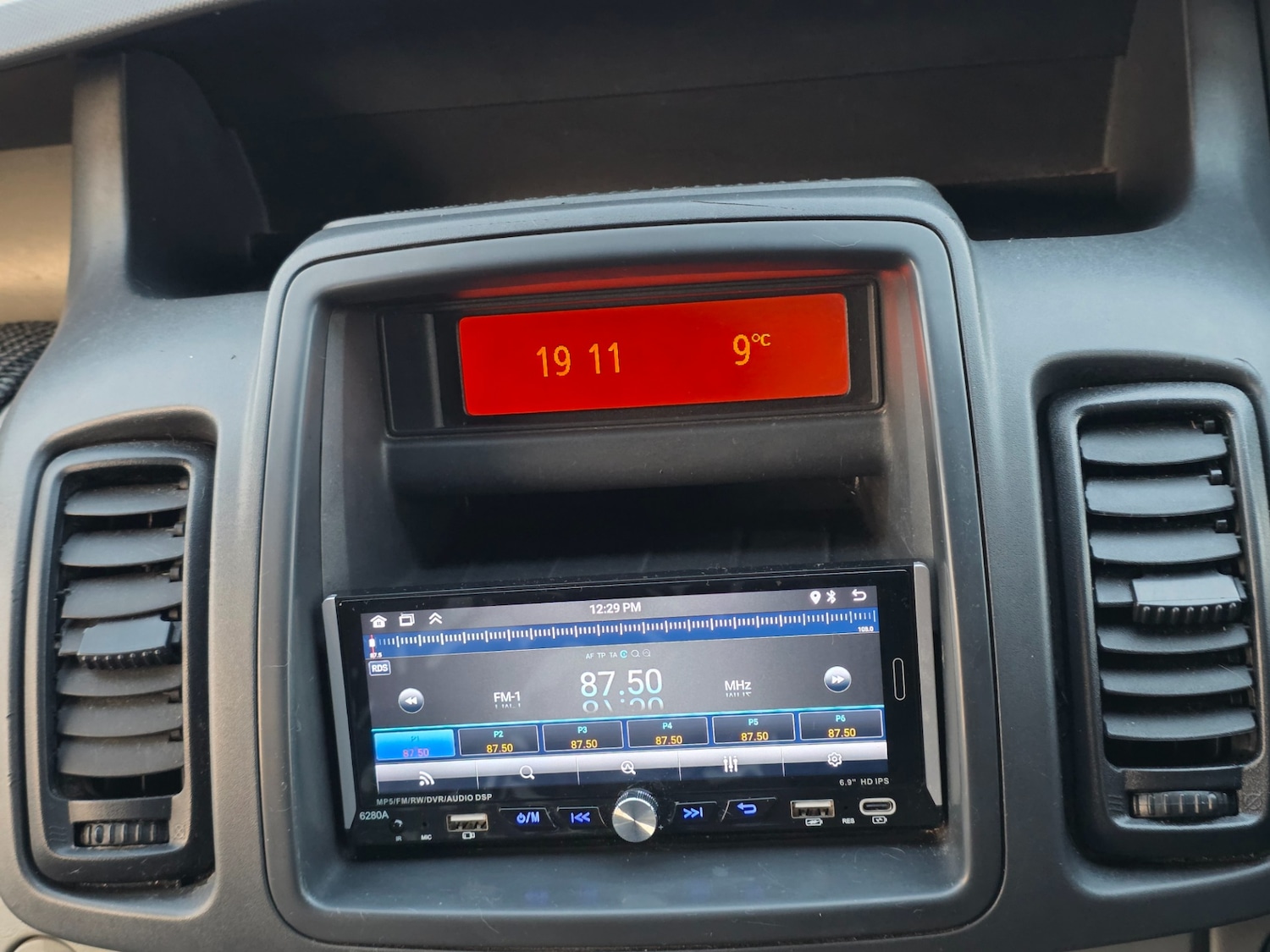 Used Vauxhall Vivaro 2011 for sale - 77979989: Photo 18