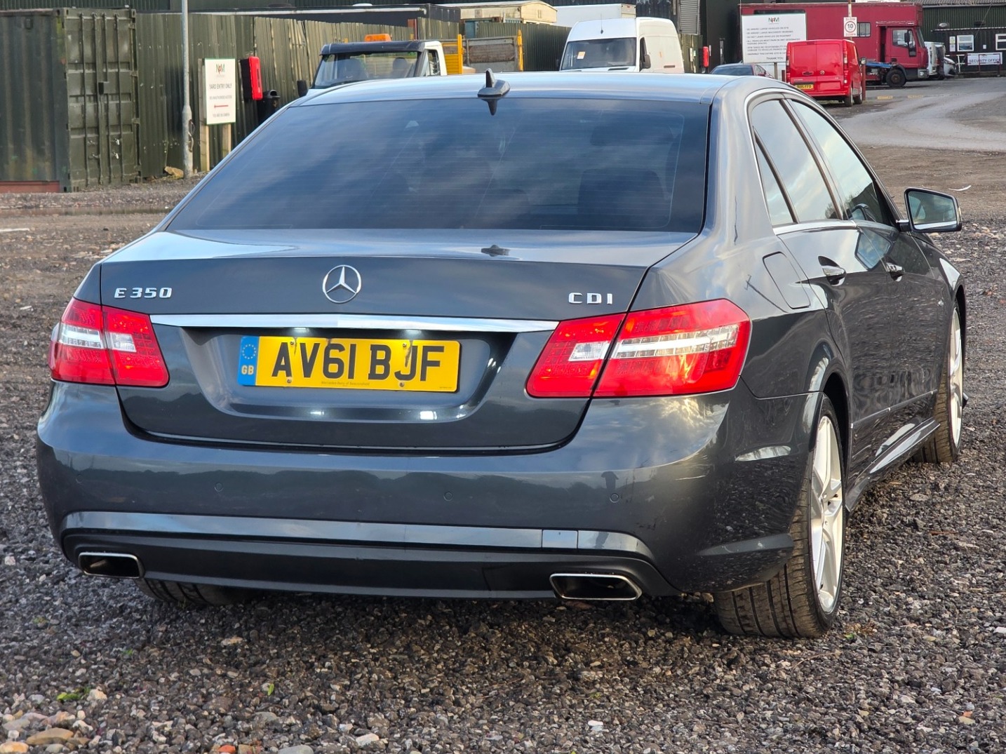 Used Mercedes-Benz E Class 2011 for sale - 78032064: Photo 10