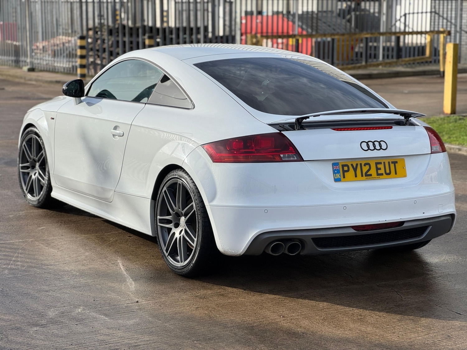 Used Audi TT 2012 for sale - 77746176: Photo 5