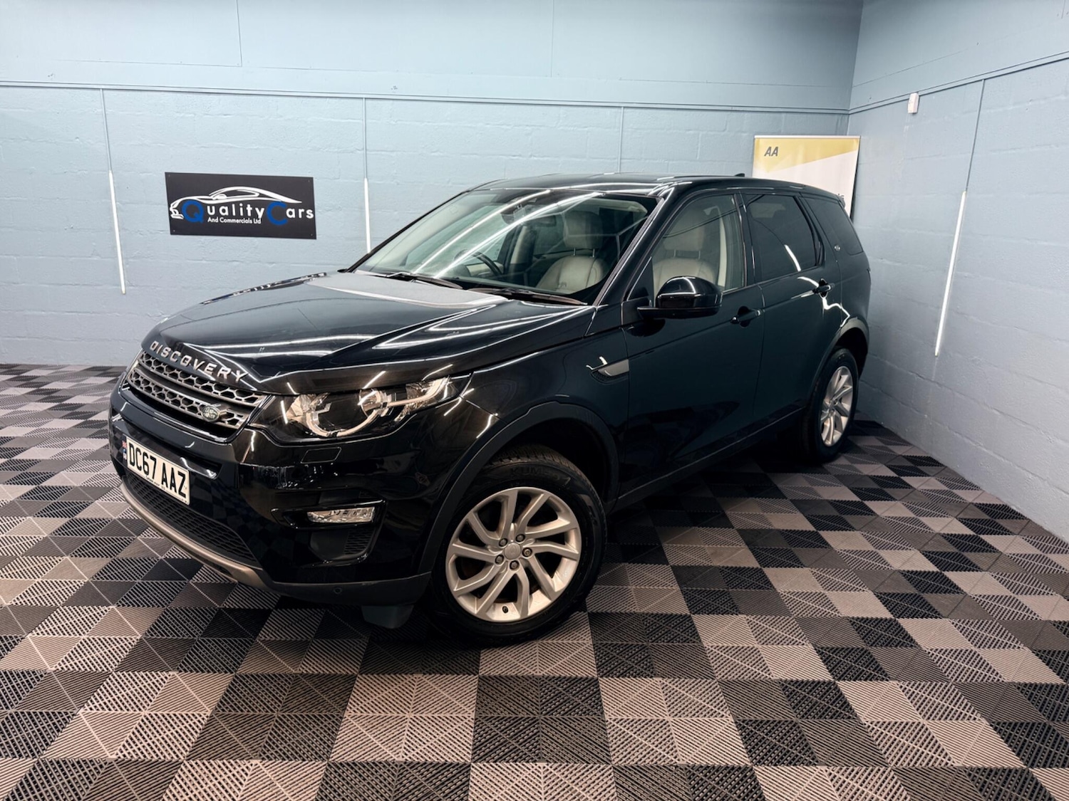 Used Land Rover Discovery Sport for sale - 77769518: Photo 2