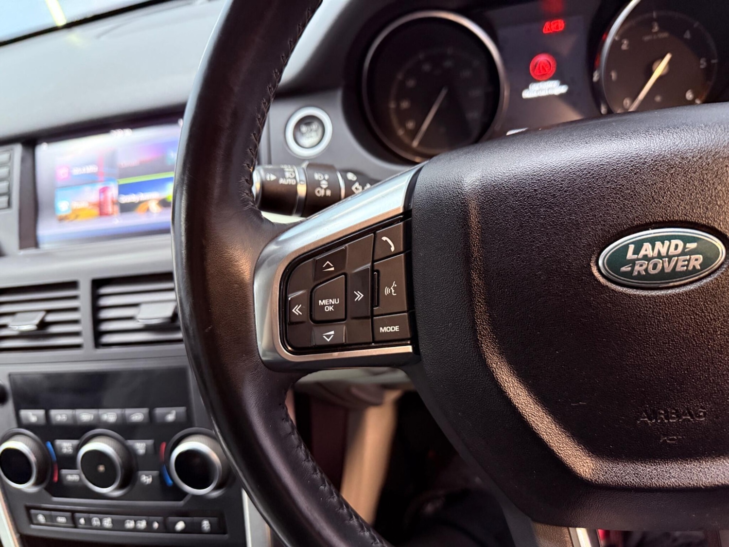 Used Land Rover Discovery Sport for sale - 77769518: Photo 21