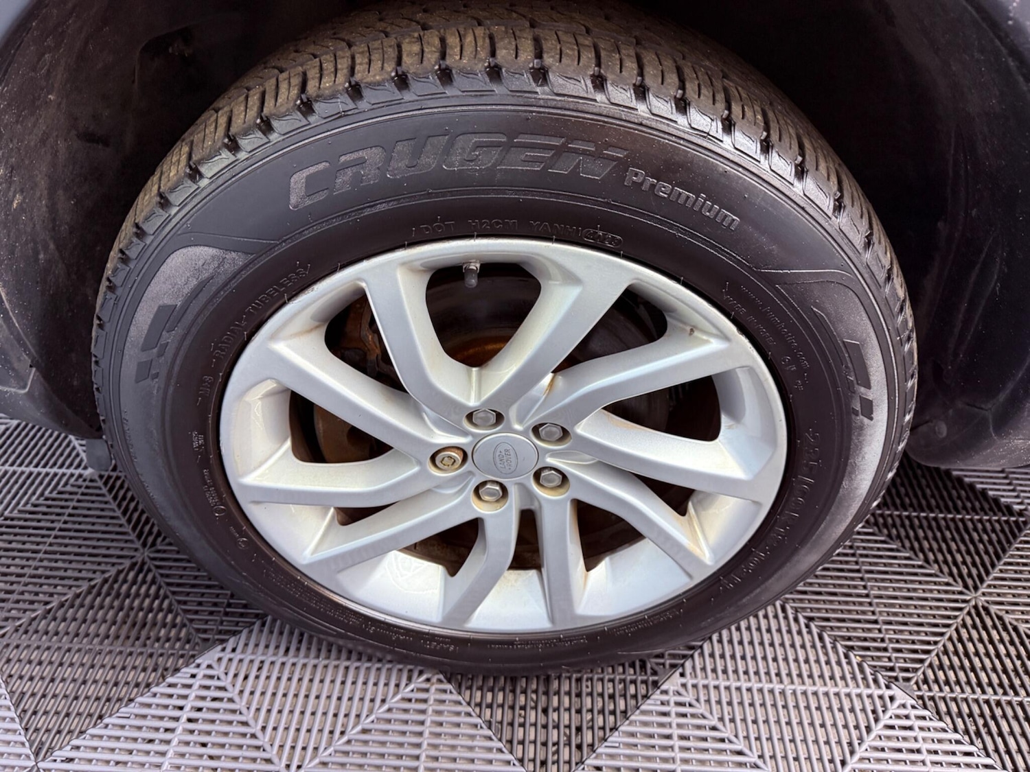 Used Land Rover Discovery Sport for sale - 77769518: Photo 23