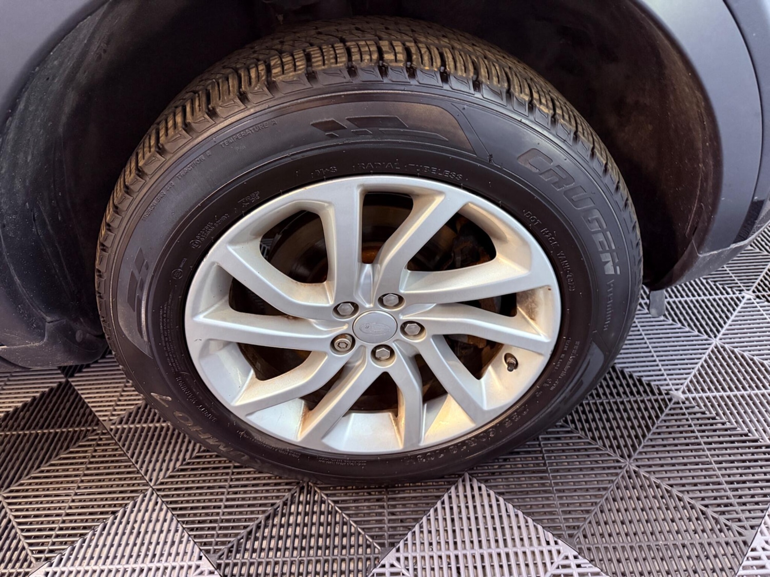 Used Land Rover Discovery Sport for sale - 77769518: Photo 56