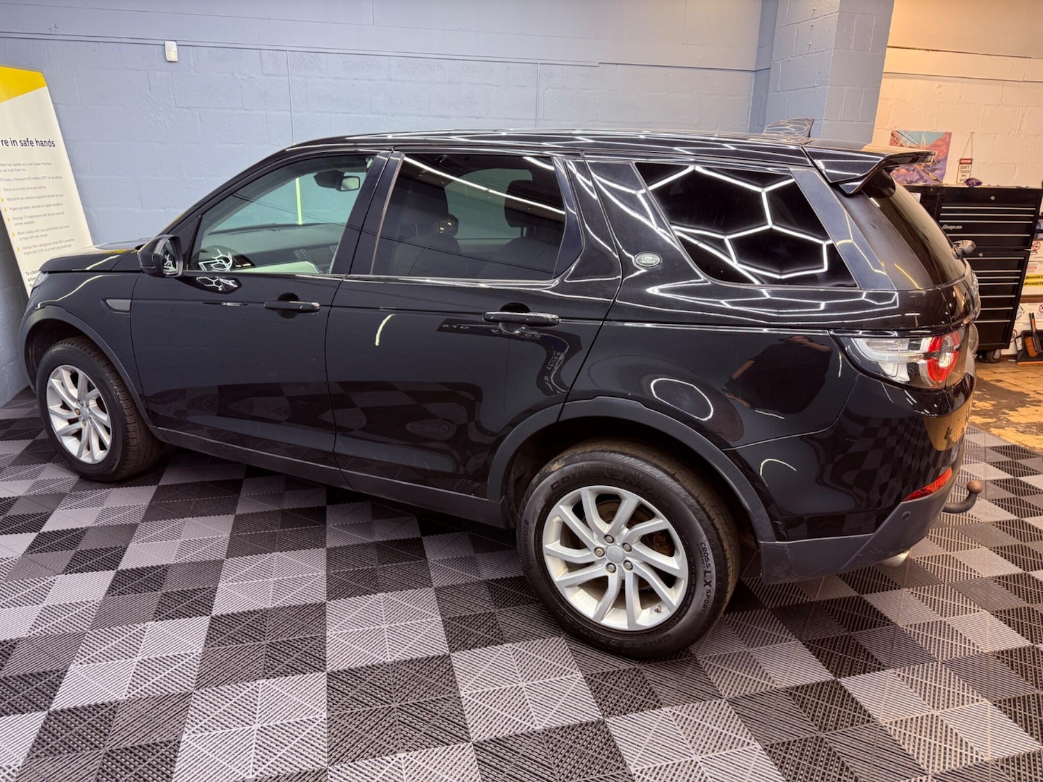 Used Land Rover Discovery Sport for sale - 77769518: Photo 57