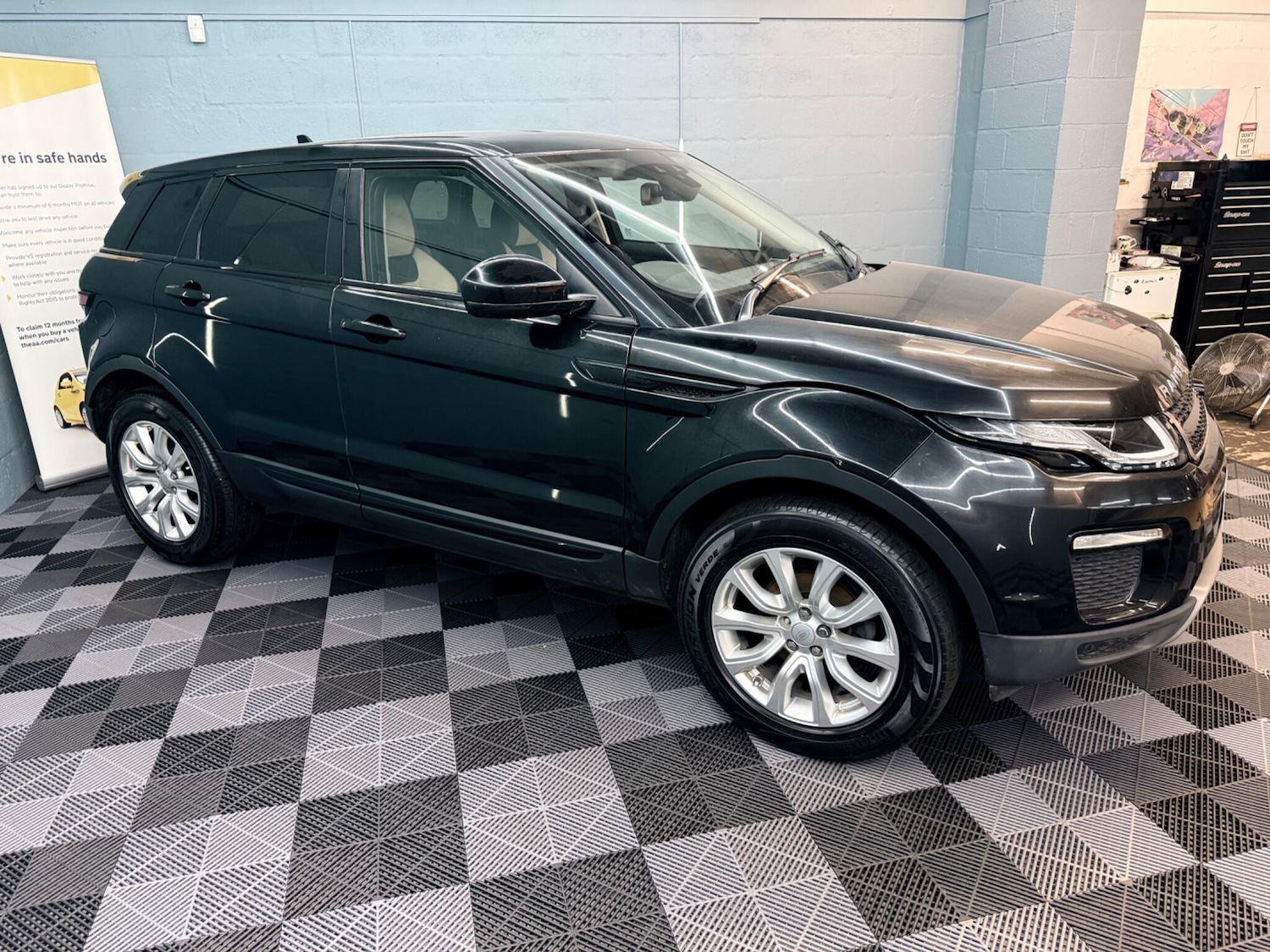 Used Land Rover Range Rover Evoque 2016 for sale - 77455224: Photo 3