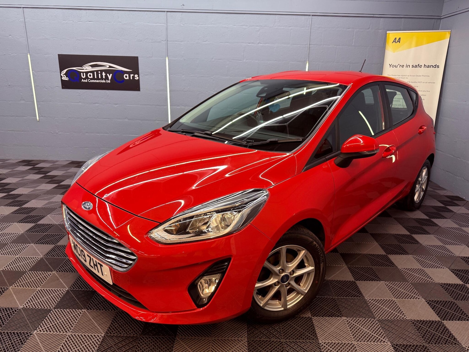 Used Ford Fiesta 2019 for sale - 76671505: Photo 1