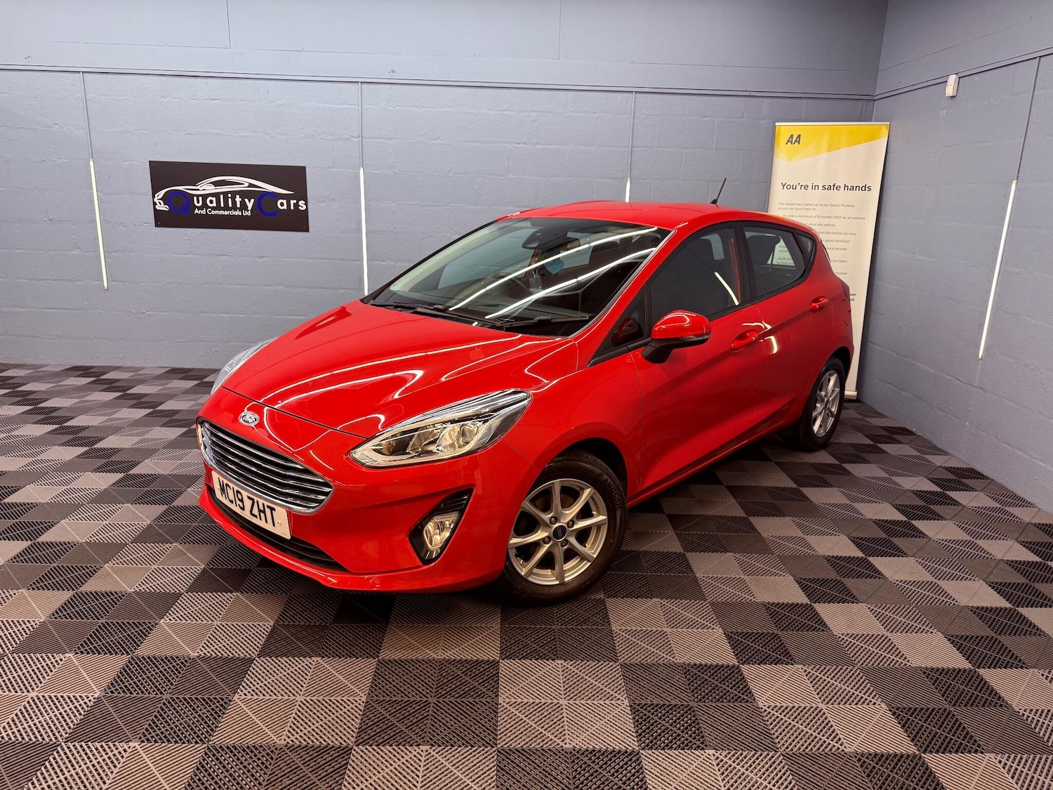 Used Ford Fiesta 2019 for sale - 76671505: Photo 2