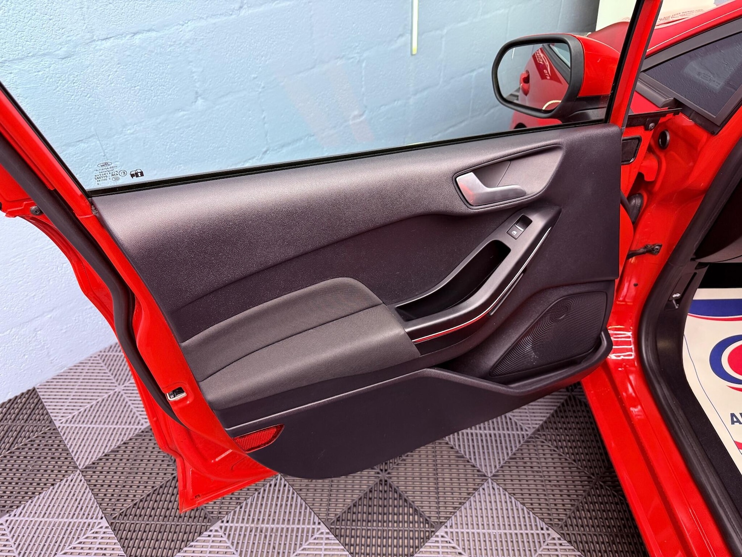 Used Ford Fiesta 2019 for sale - 76671505: Photo 27