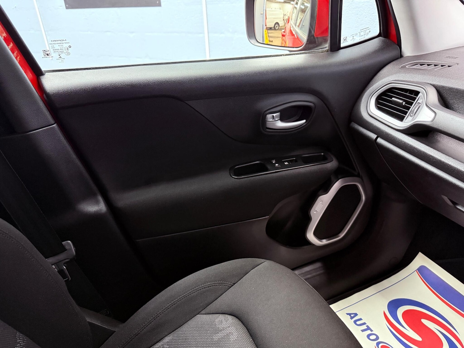 Used Jeep Renegade 2016 for sale - 76926604: Photo 13