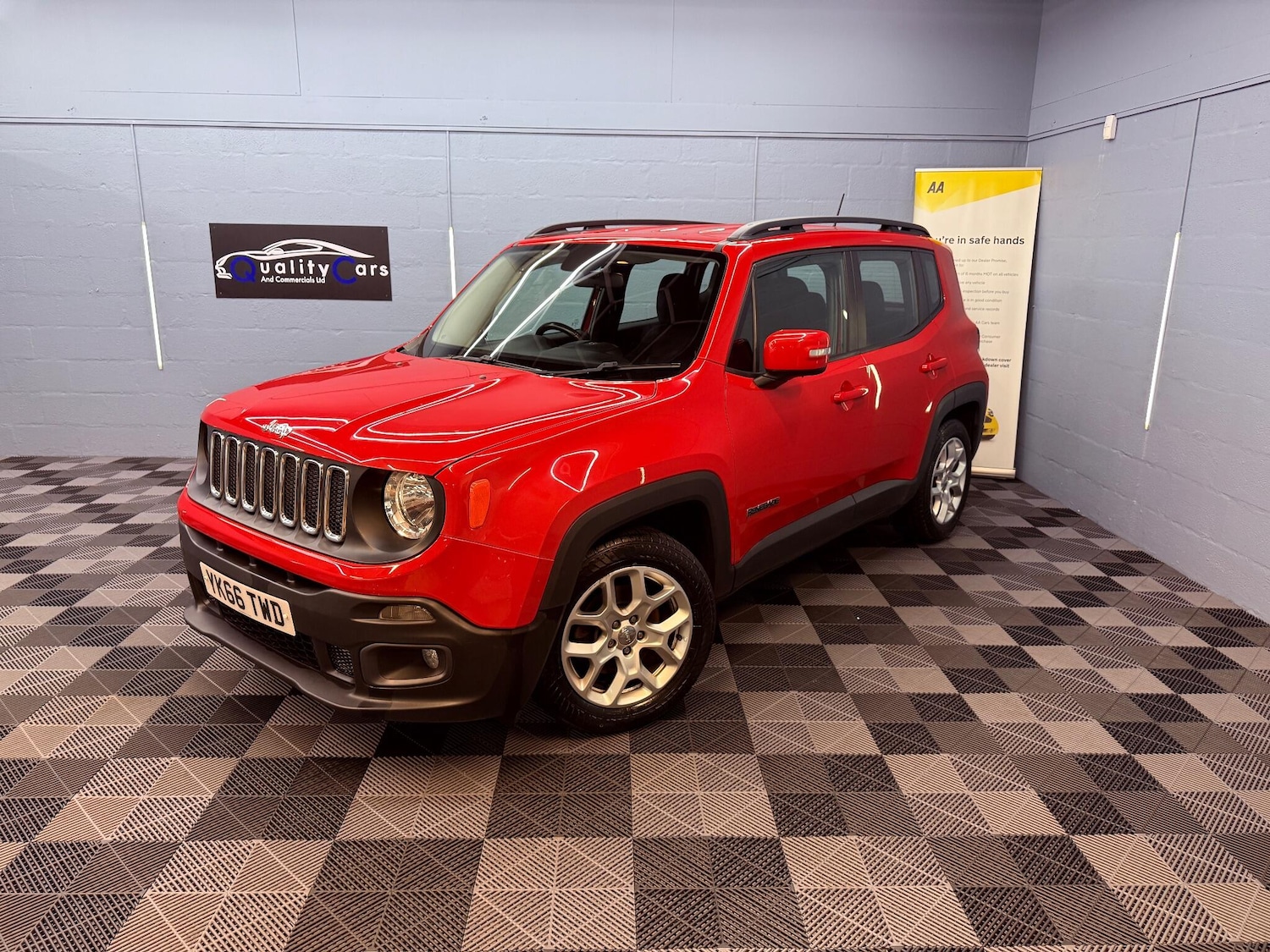 Used Jeep Renegade 2016 for sale - 76926604: Photo 2