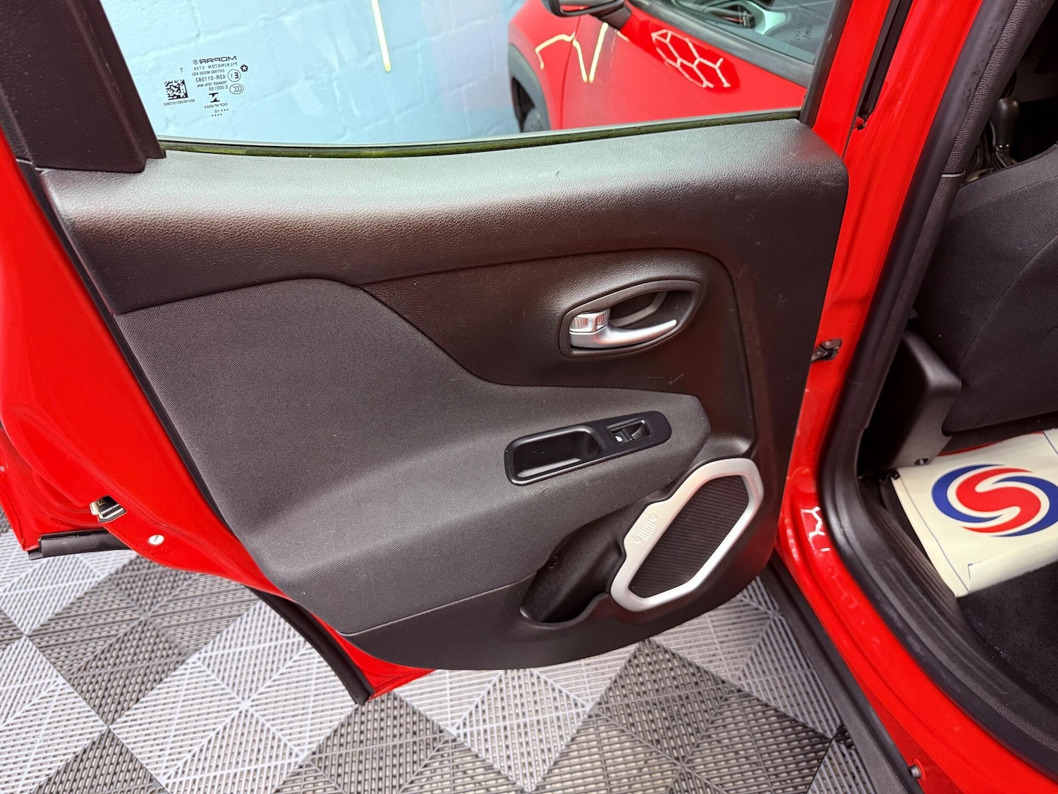 Used Jeep Renegade 2016 for sale - 76926604: Photo 29