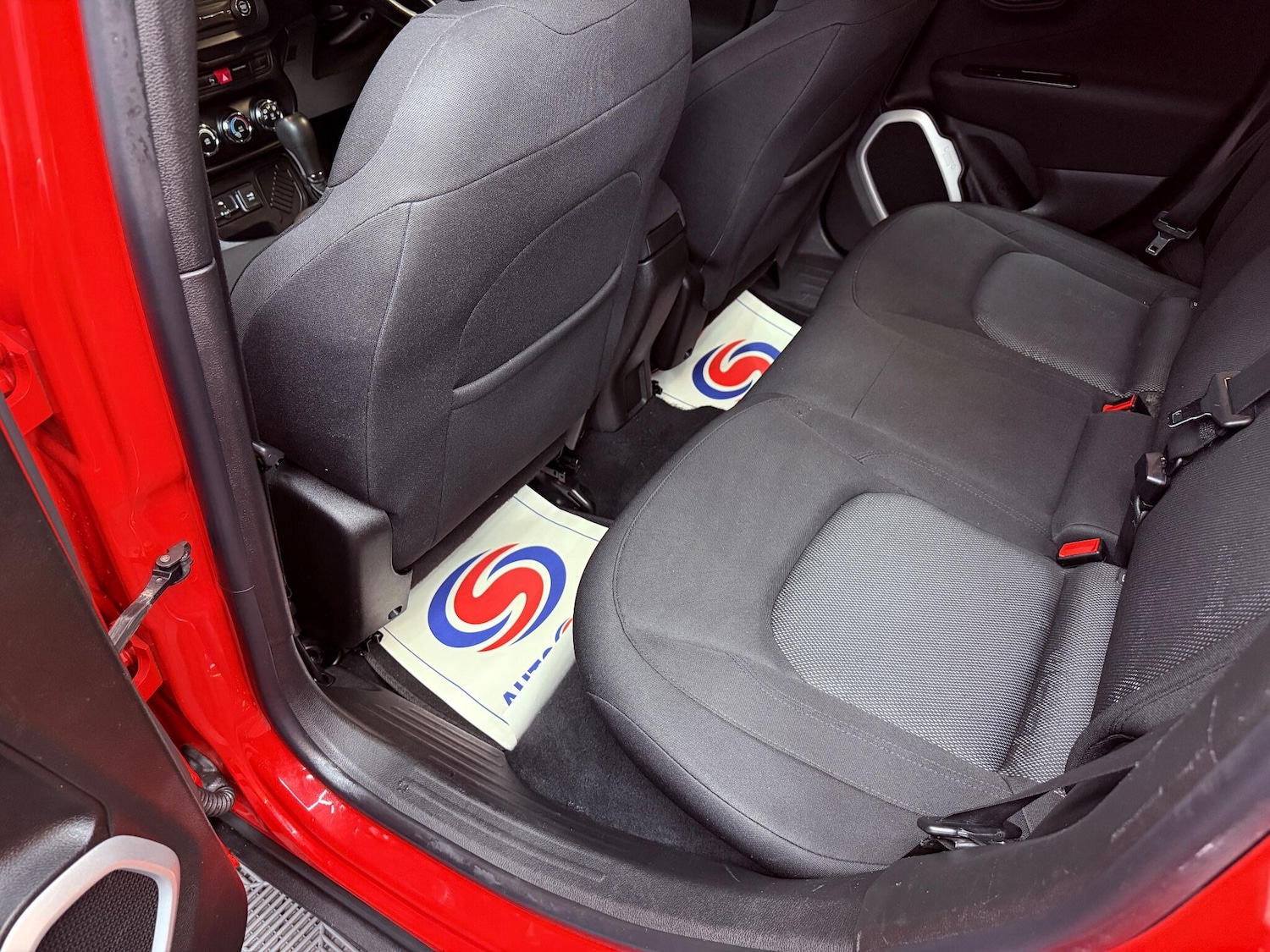 Used Jeep Renegade 2016 for sale - 76926604: Photo 31