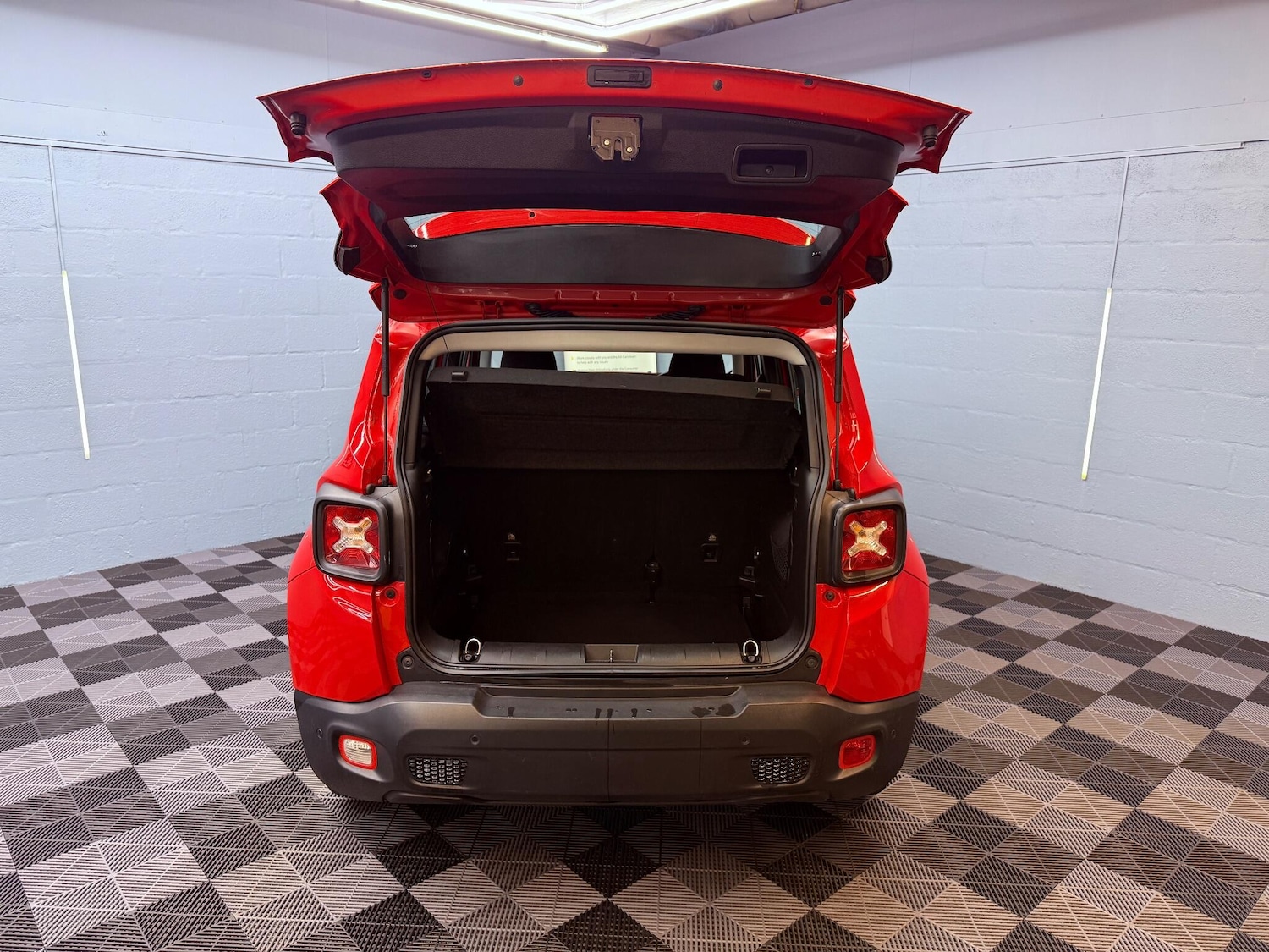 Used Jeep Renegade 2016 for sale - 76926604: Photo 34