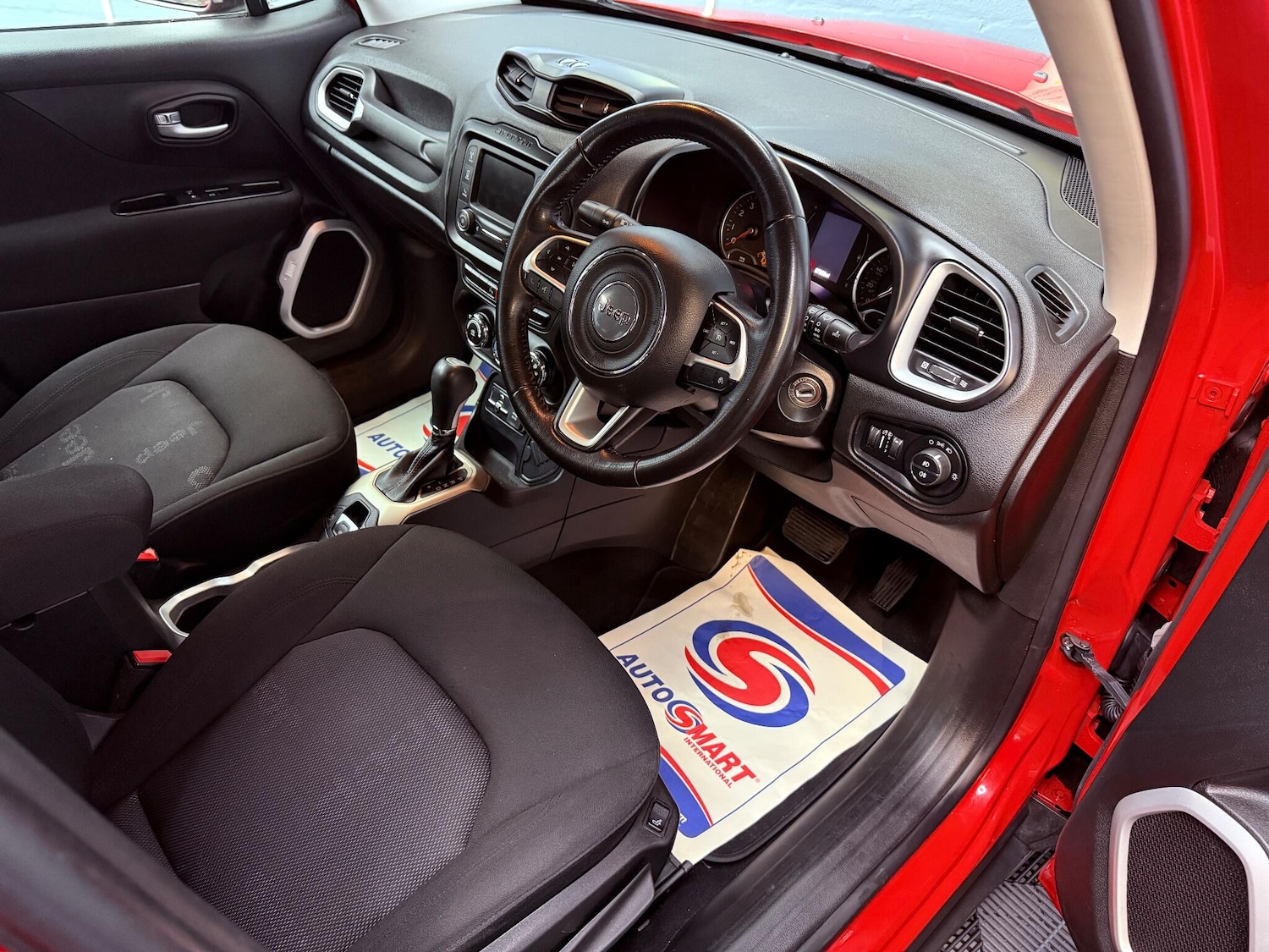 Used Jeep Renegade 2016 for sale - 76926604: Photo 50