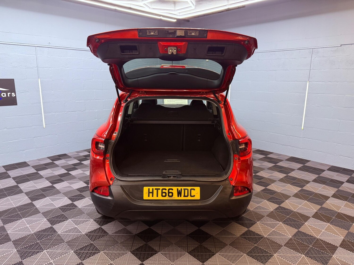 Used Renault Kadjar 2017 for sale - 76060769: Photo 40