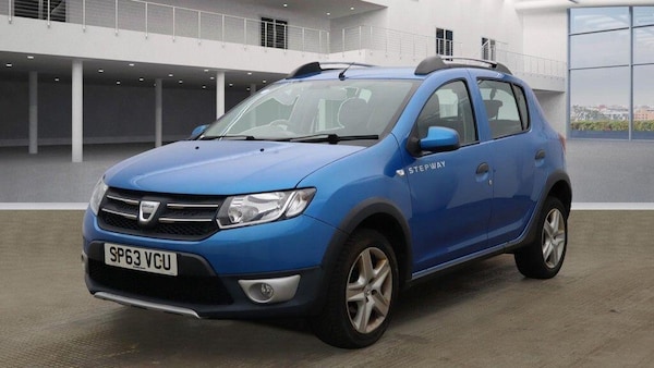 Used Dacia Sandero Stepway 2013 for sale - 76227790: Photo 1