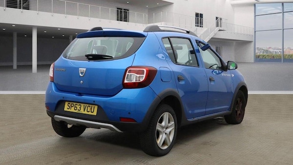 Used Dacia Sandero Stepway 2013 for sale - 76227790: Photo 6