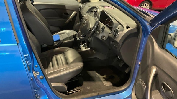Used Dacia Sandero Stepway 2013 for sale - 76227790: Photo 9