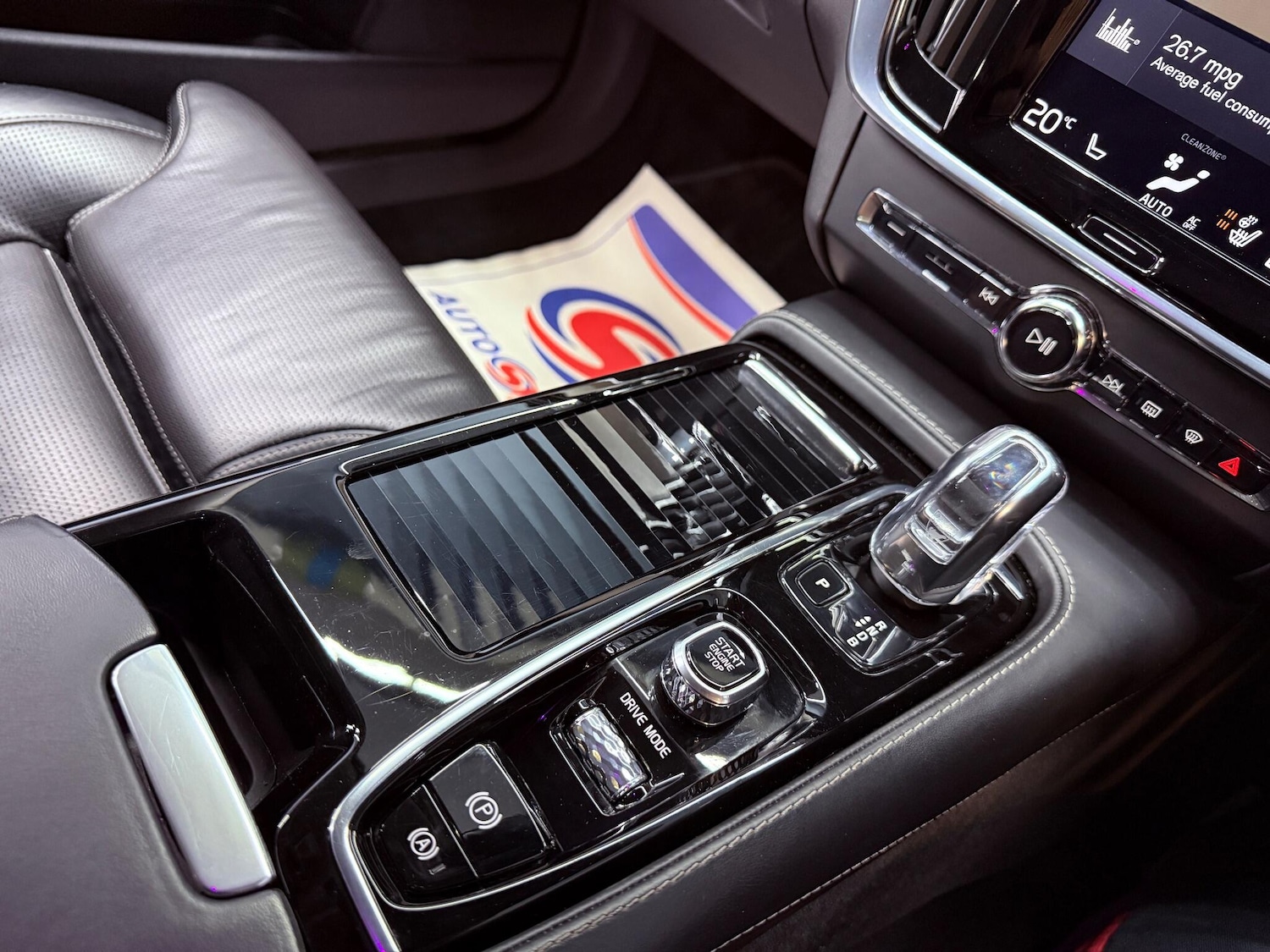 Used Volvo S90 2017 for sale - 76952570: Photo 24