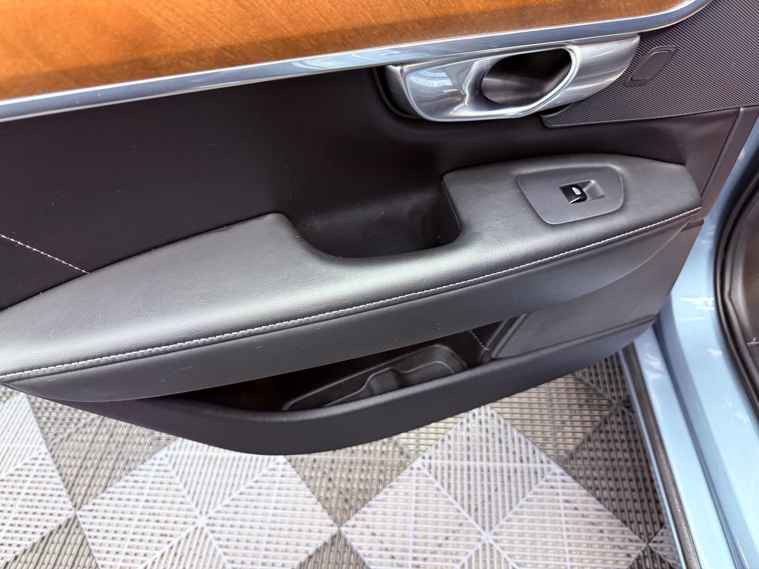 Used Volvo S90 2017 for sale - 76952570: Photo 41