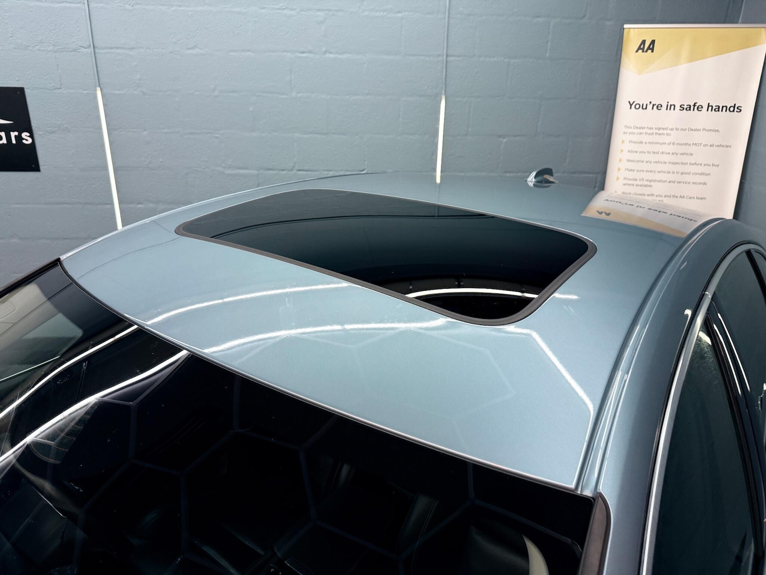 Used Volvo S90 2017 for sale - 76952570: Photo 5