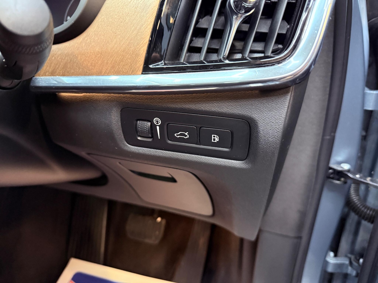 Used Volvo S90 2017 for sale - 76952570: Photo 62