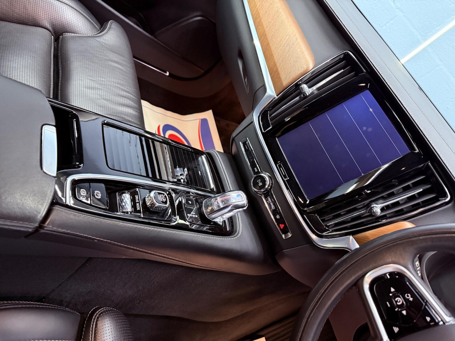 Used Volvo S90 2017 for sale - 76952570: Photo 68