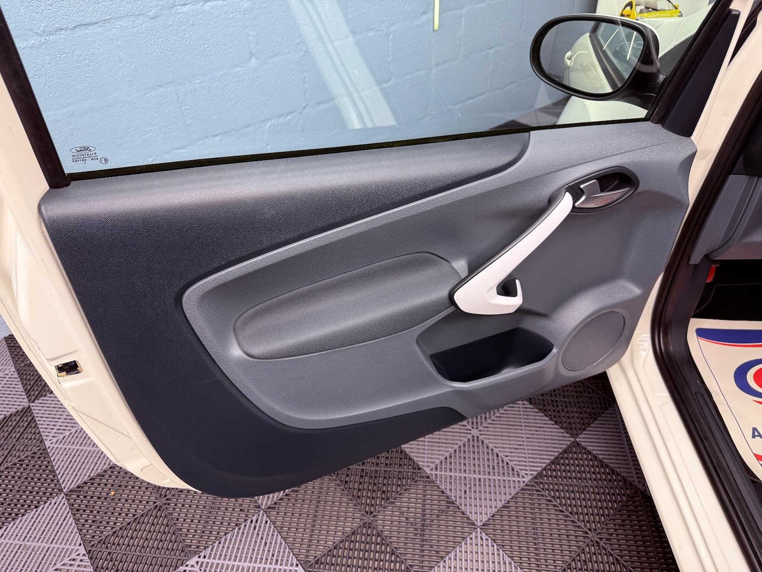 Used Ford Ka 2014 for sale - 76607480: Photo 15