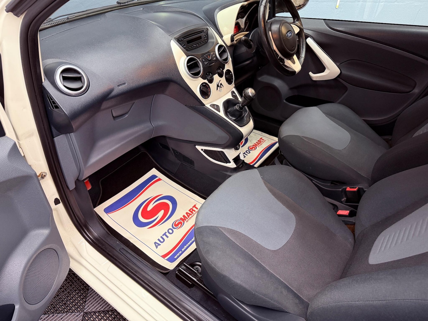 Used Ford Ka 2014 for sale - 76607480: Photo 19