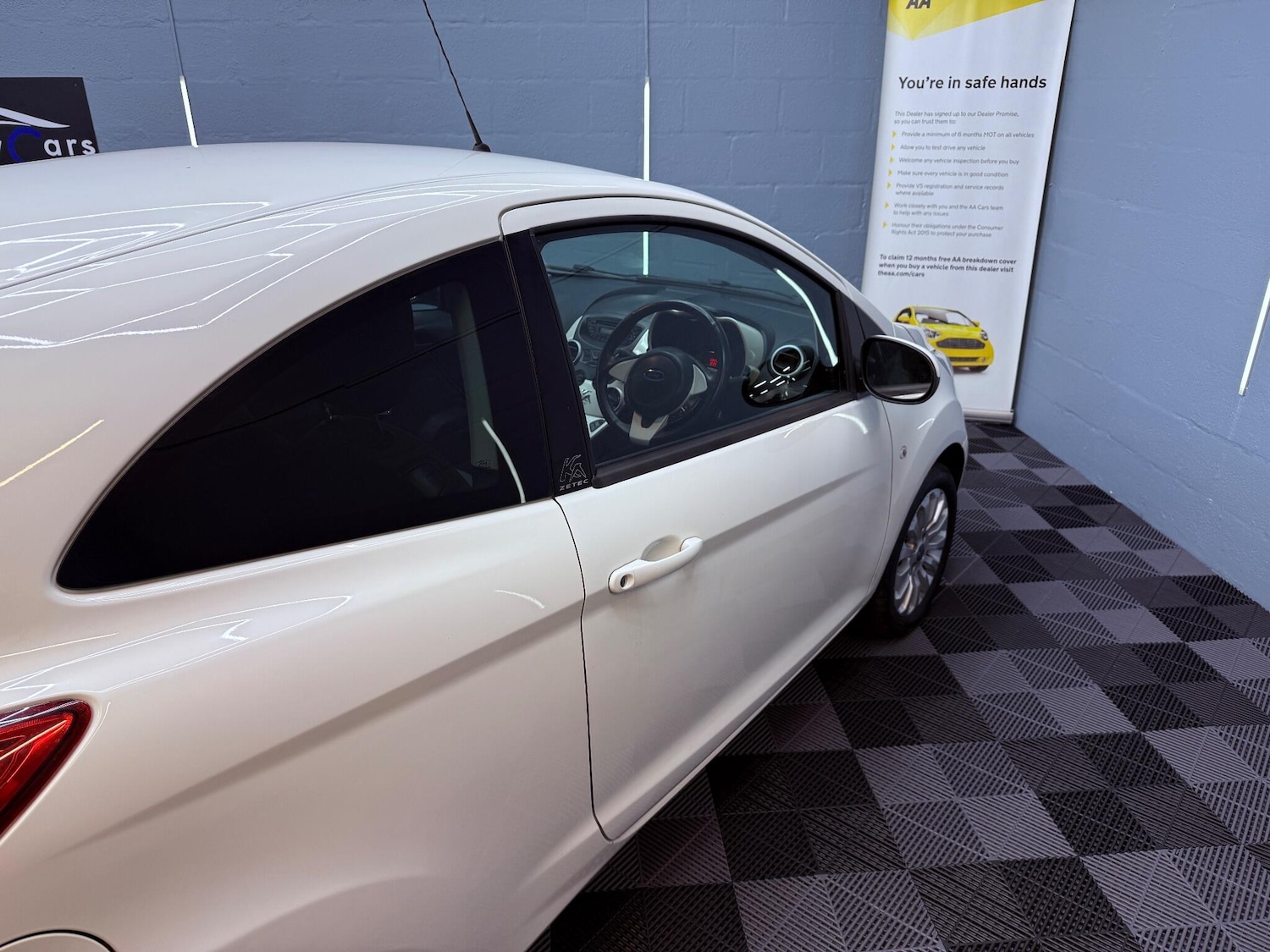 Used Ford Ka 2014 for sale - 76607480: Photo 23