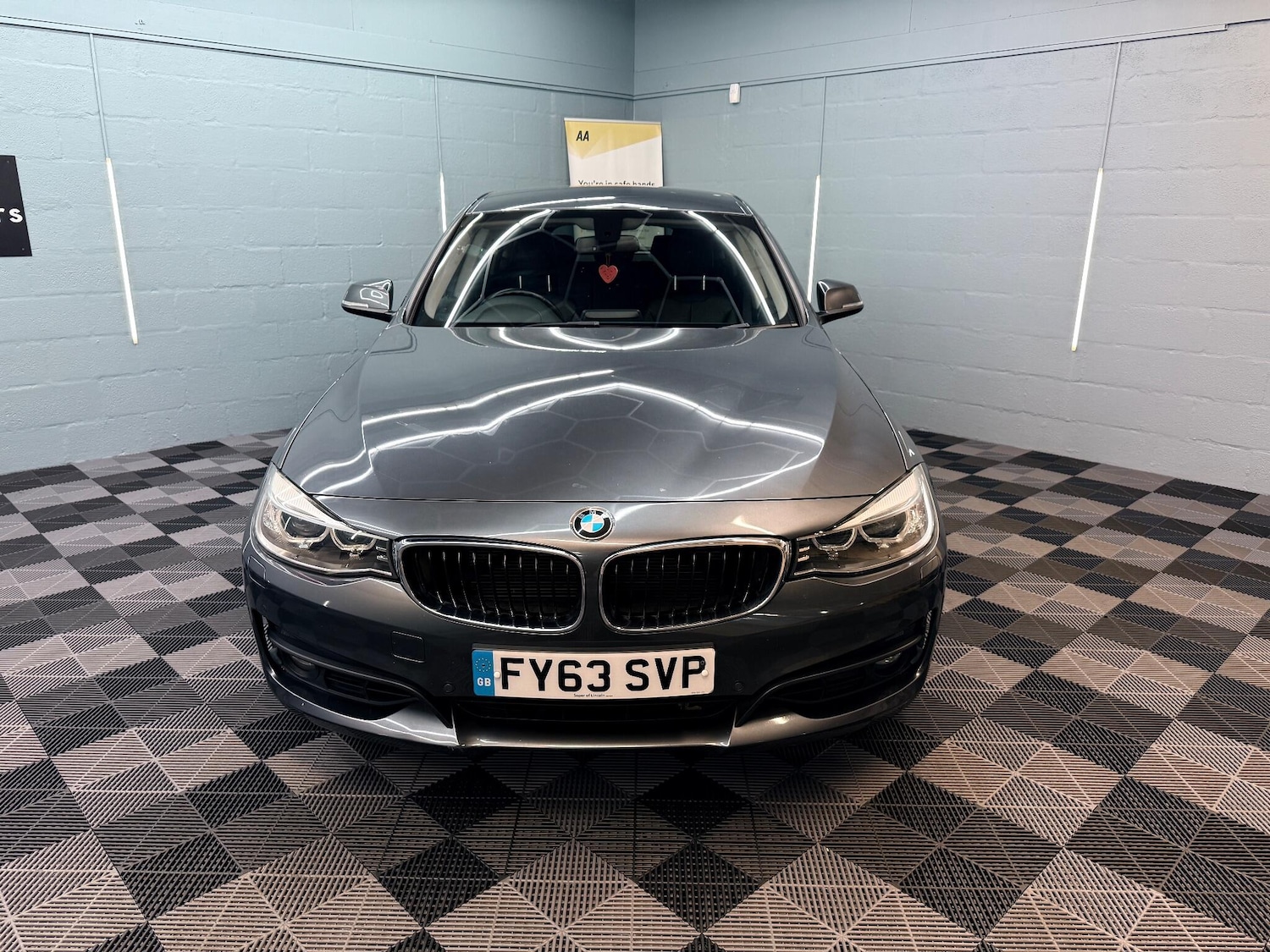 Used BMW 3 Series Gran Turismo 2013 for sale - 76573747: Photo 3