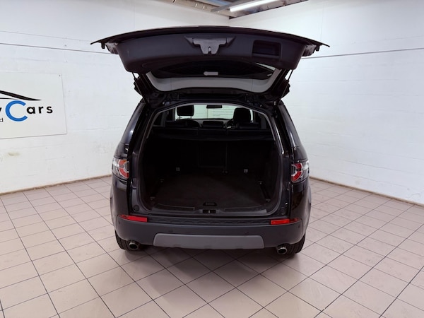 Used Land Rover Discovery Sport 2017 for sale - 75414313: Photo 31