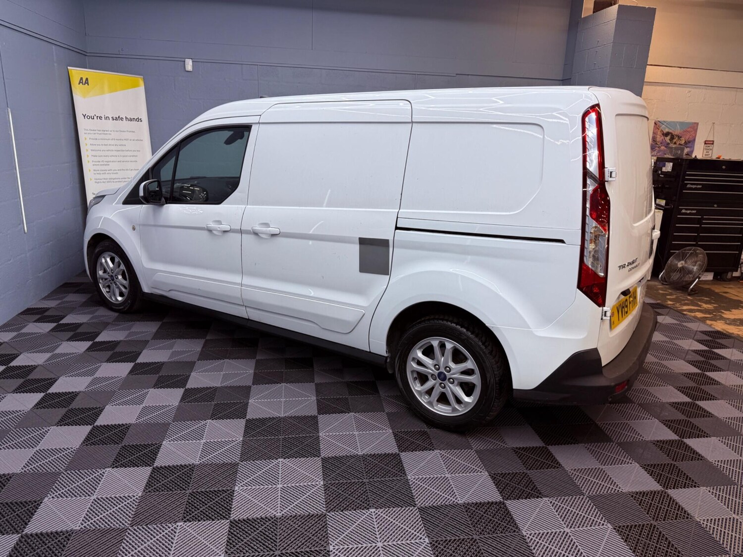 Used Ford Transit Connect 2019 for sale - 76993612: Photo 39