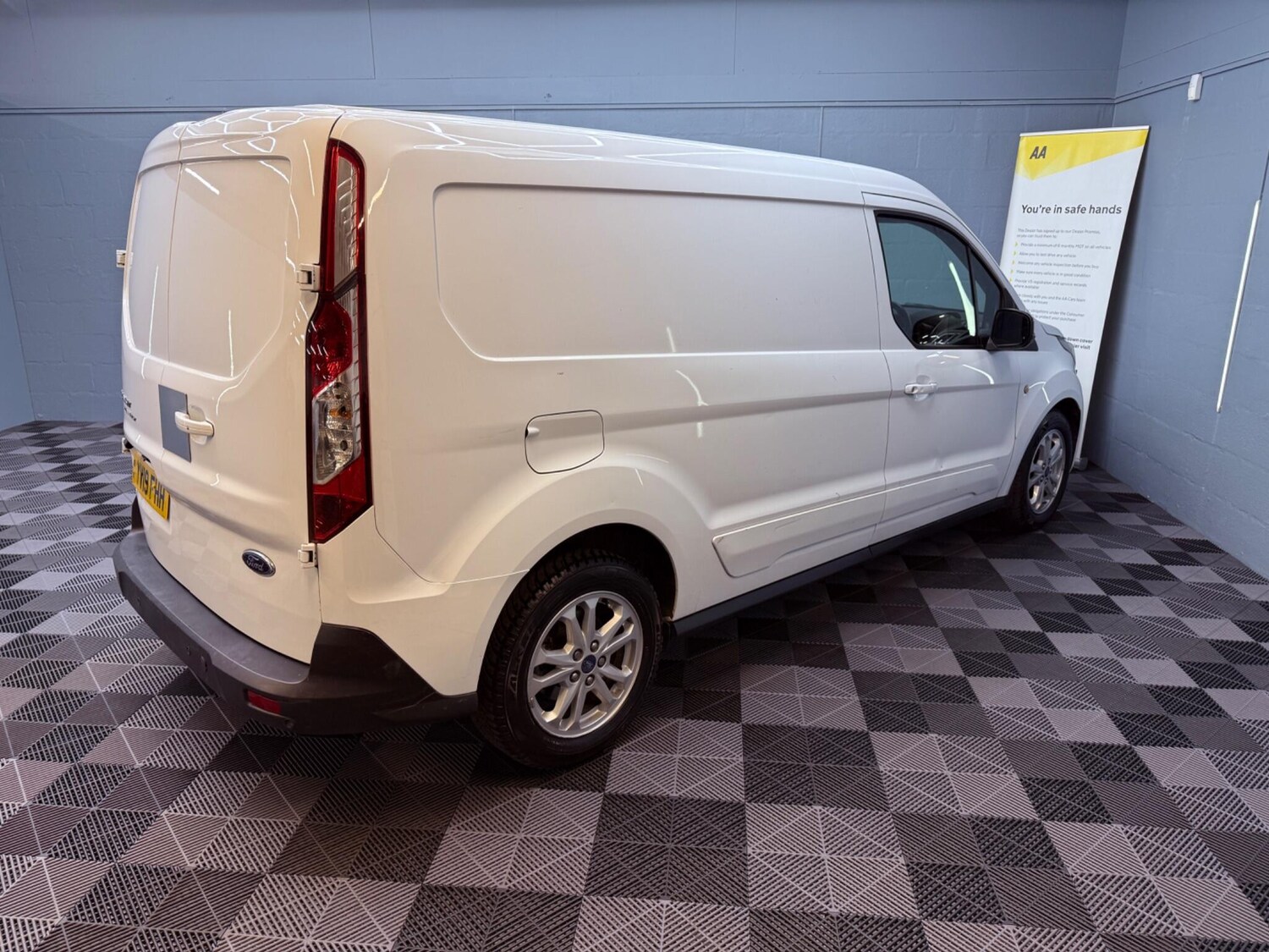 Used Ford Transit Connect 2019 for sale - 76993612: Photo 40