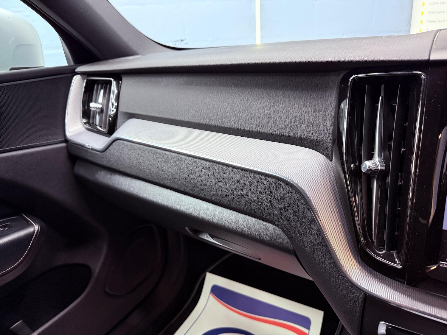 Used Volvo XC60 2018 for sale - 76423869: Photo 14