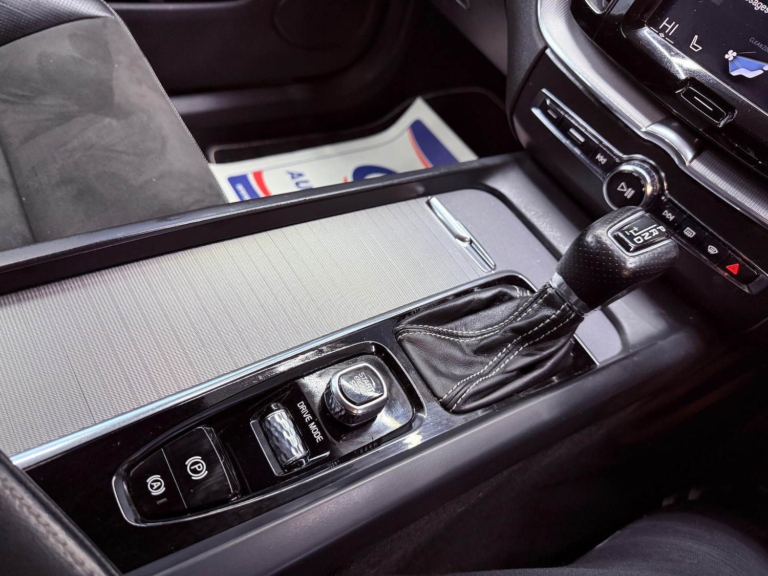 Used Volvo XC60 2018 for sale - 76423869: Photo 16