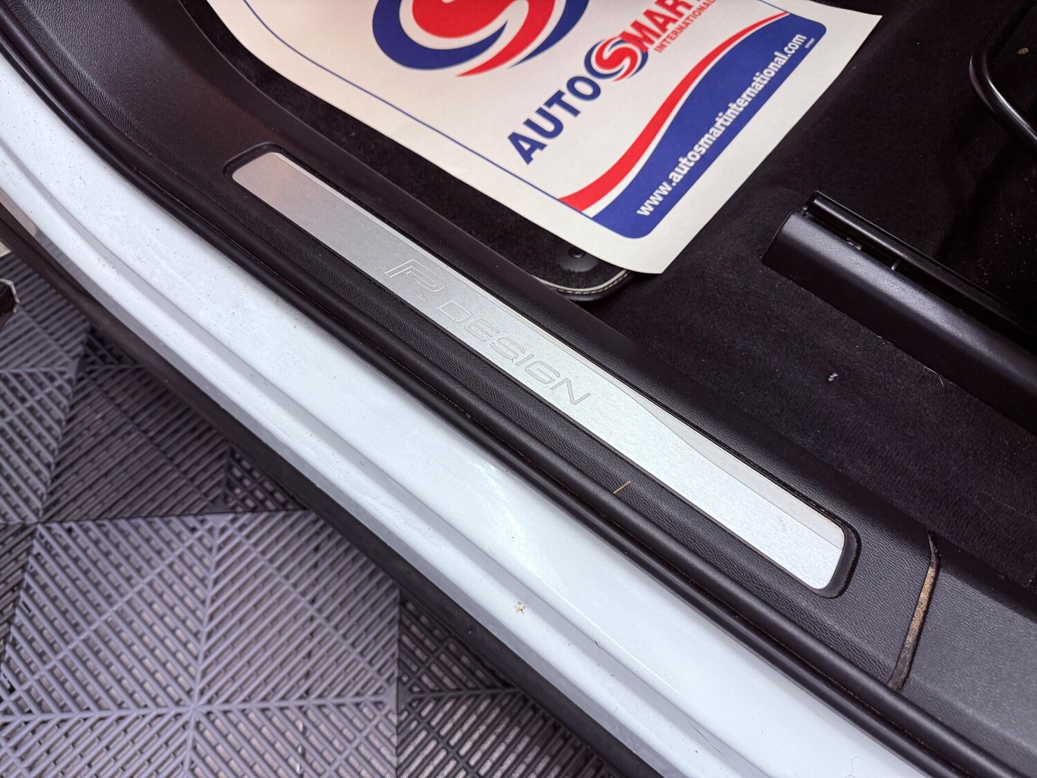 Used Volvo XC60 2018 for sale - 76423869: Photo 24