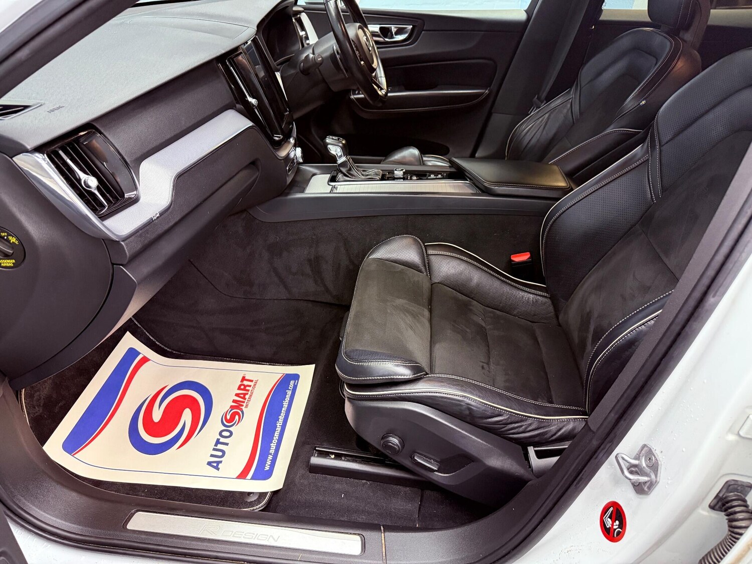 Used Volvo XC60 2018 for sale - 76423869: Photo 27