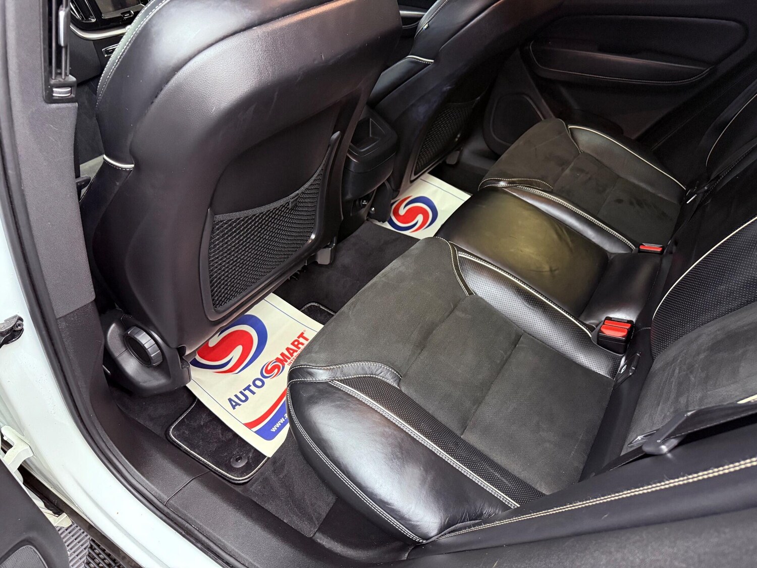 Used Volvo XC60 2018 for sale - 76423869: Photo 32