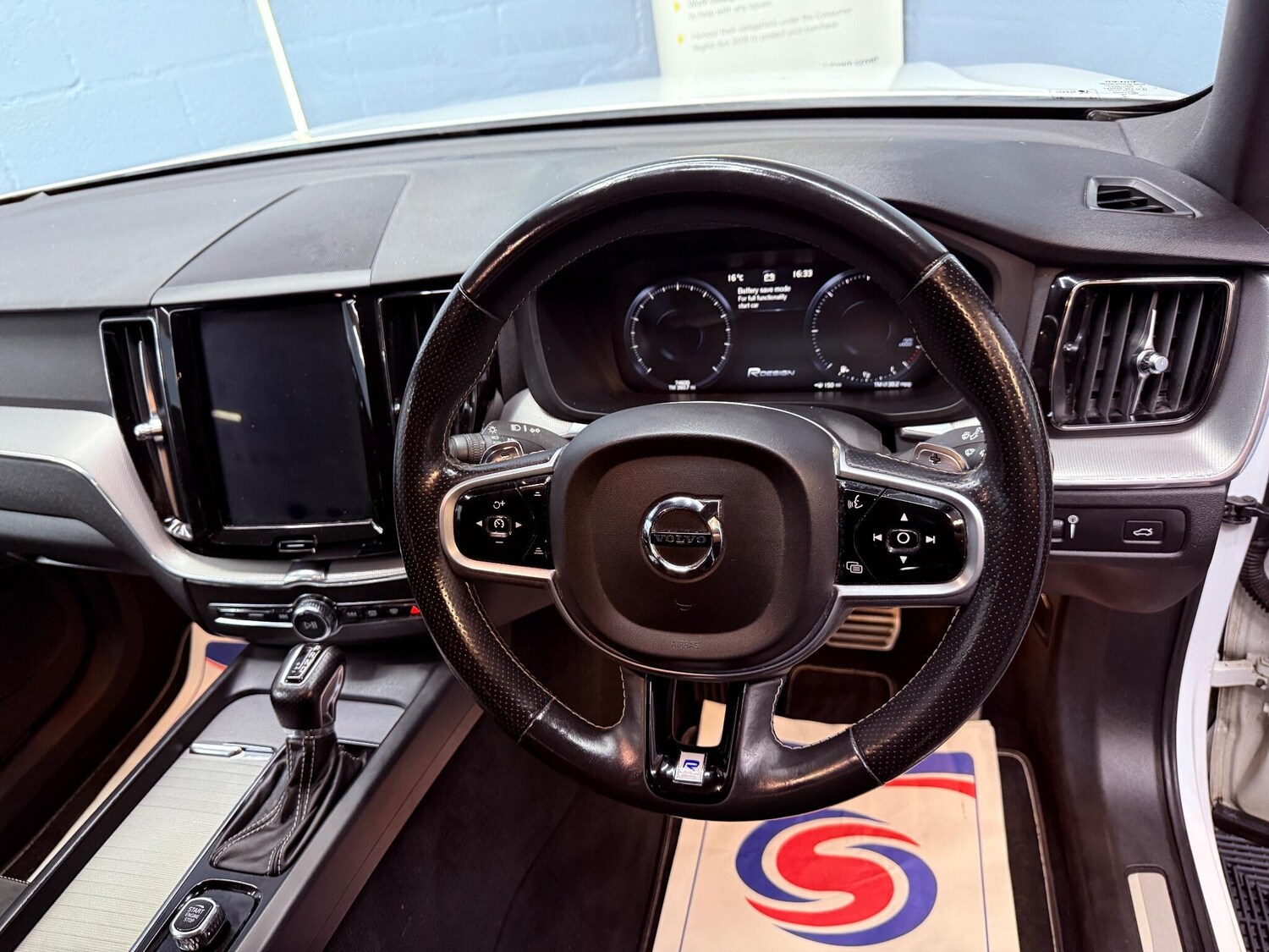 Used Volvo XC60 2018 for sale - 76423869: Photo 50