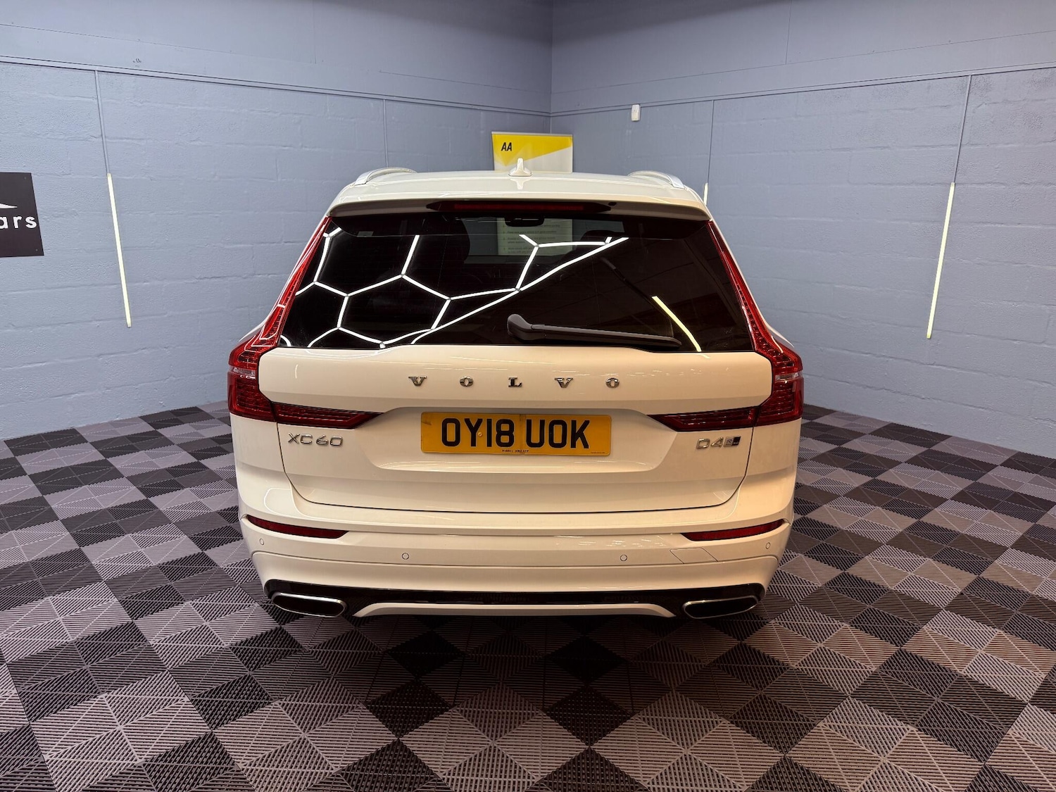 Used Volvo XC60 2018 for sale - 76423869: Photo 55