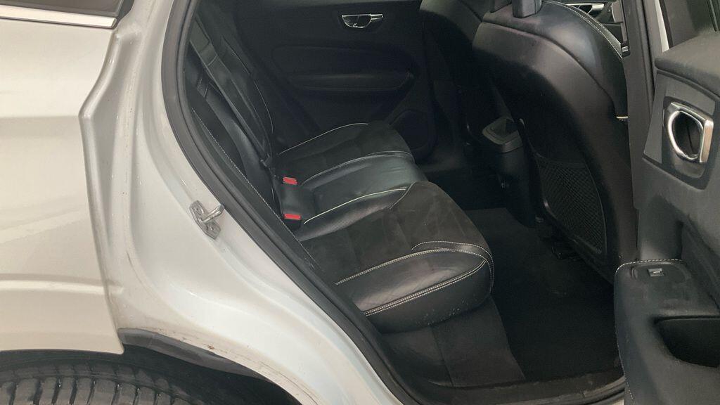 Used Volvo XC60 2018 for sale - 76423869: Photo 7
