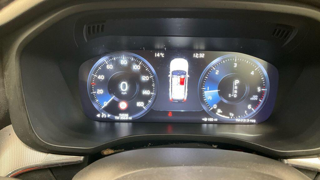 Used Volvo XC60 2018 for sale - 76423869: Photo 9