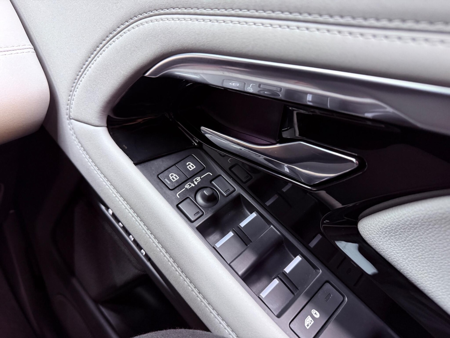 Used Land Rover Range Rover Evoque for sale - 78204177: Photo 28