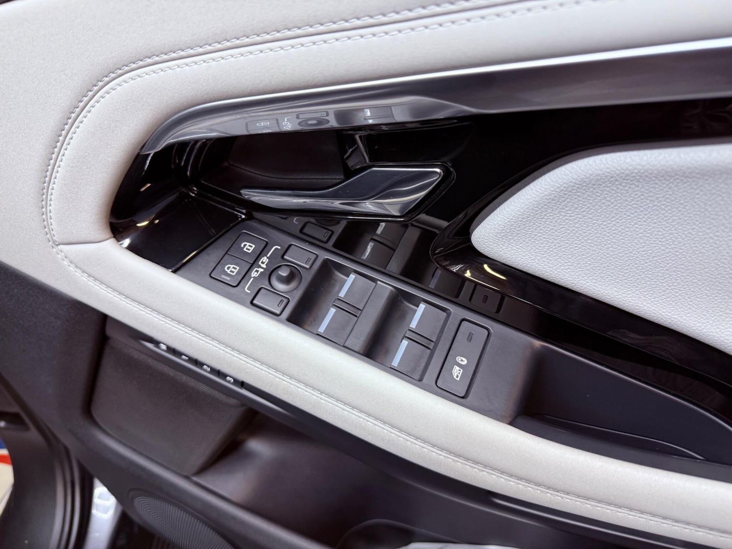 Used Land Rover Range Rover Evoque for sale - 78204177: Photo 78