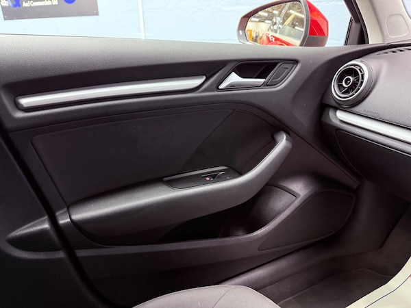 Used Audi A3 2015 for sale - 76336464: Photo 9
