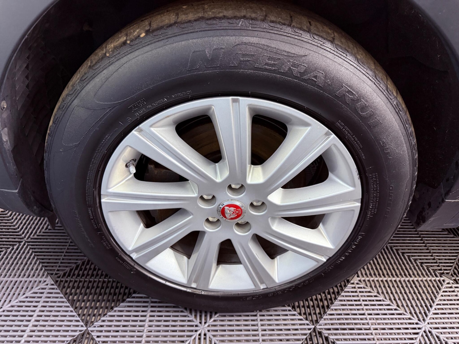 Used Jaguar E-Pace 2019 for sale - 78034310: Photo 23